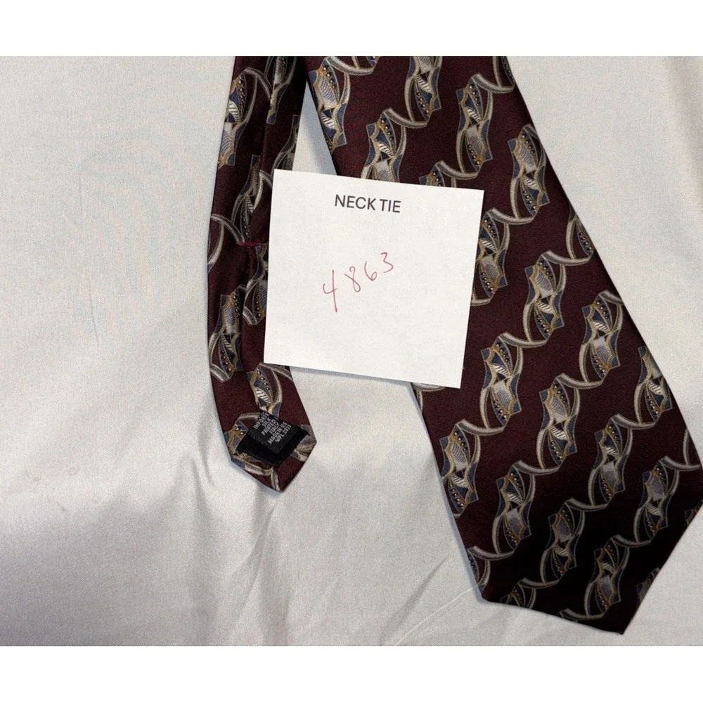 Henry Grethel‎ Men's Italian Silk Necktie Burgandy Multicolor Geometric 57 Inch